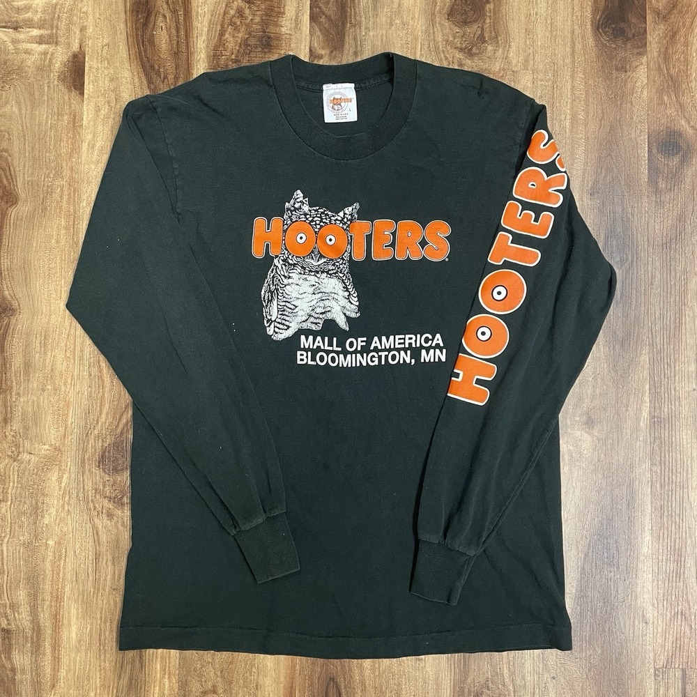 Hooters Vintage Long Sleeve Shirt Sz L Mall of America Owl Rare Hooters Tag